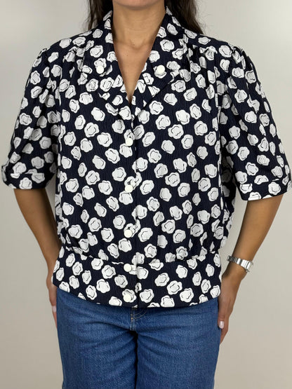 Blusa Vintage Anni '80 Fiori Bianchi su Blu | West Germany | Poliestere