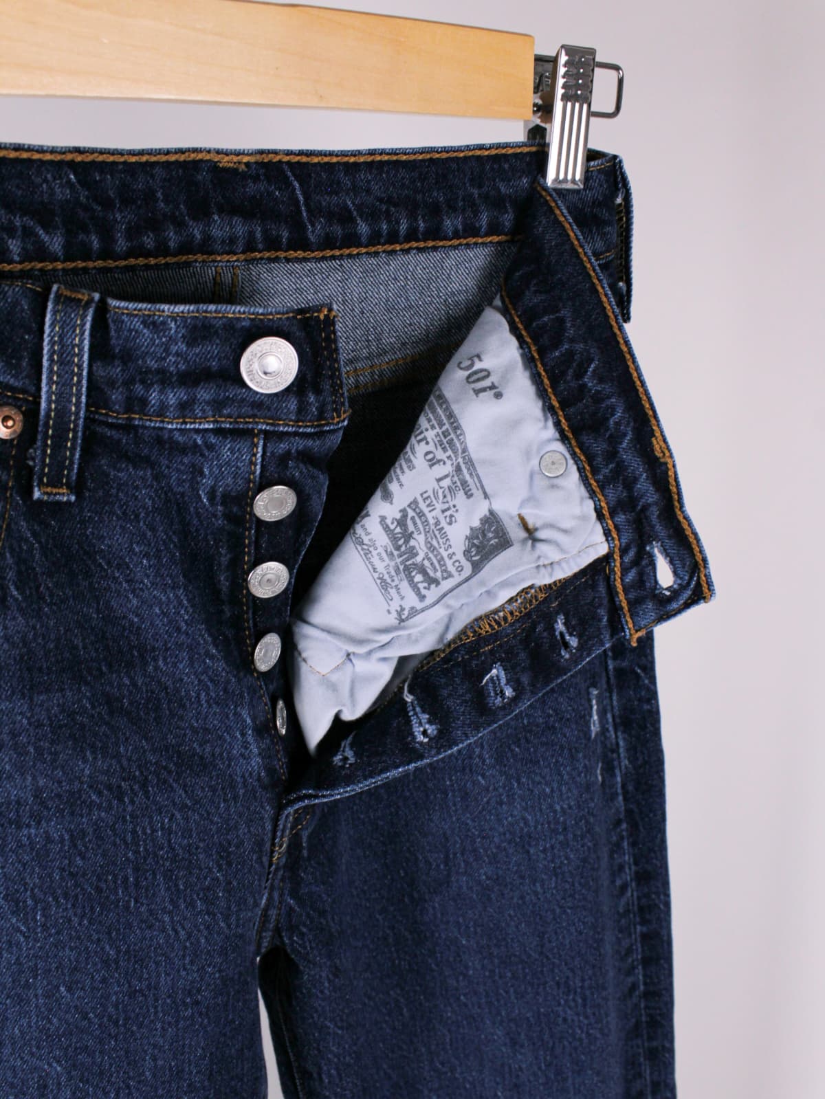 Levi's 501 Donna Jeans Denim Blu Scuro Gamba Dritta