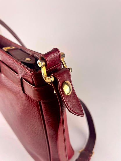 Borsa Must de Cartier Paris vintage in pelle martellata bordeaux – anni ’80