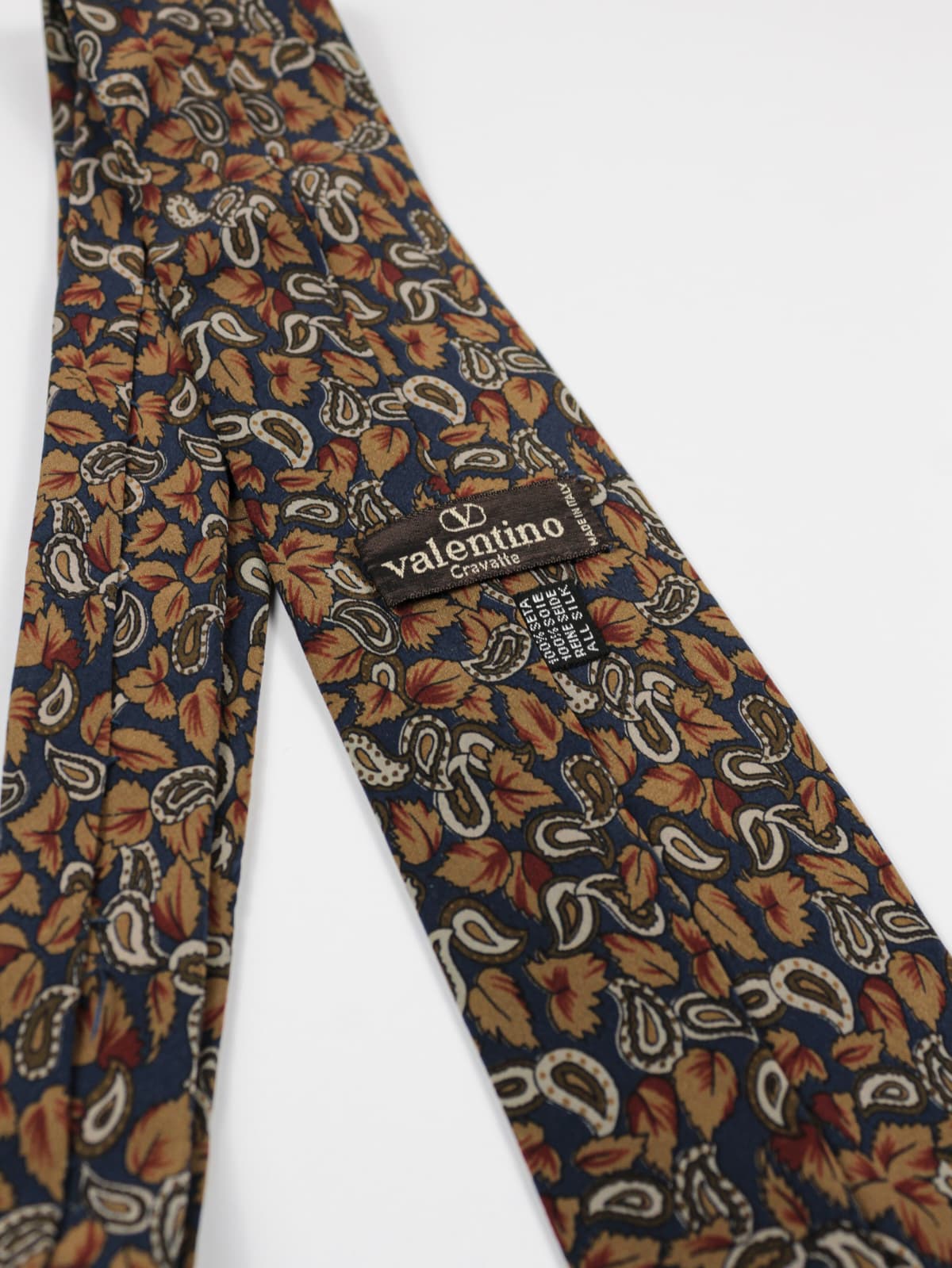 Cravatta Vintage Valentino Cravatte con Fantasia Paisley e Foglie – Anni ’90