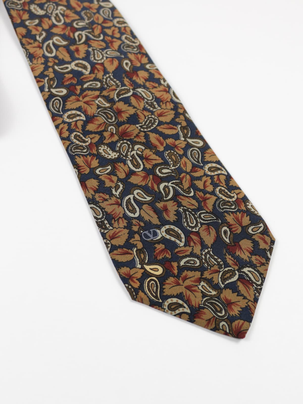 Cravatta Vintage Valentino Cravatte con Fantasia Paisley e Foglie – Anni ’90