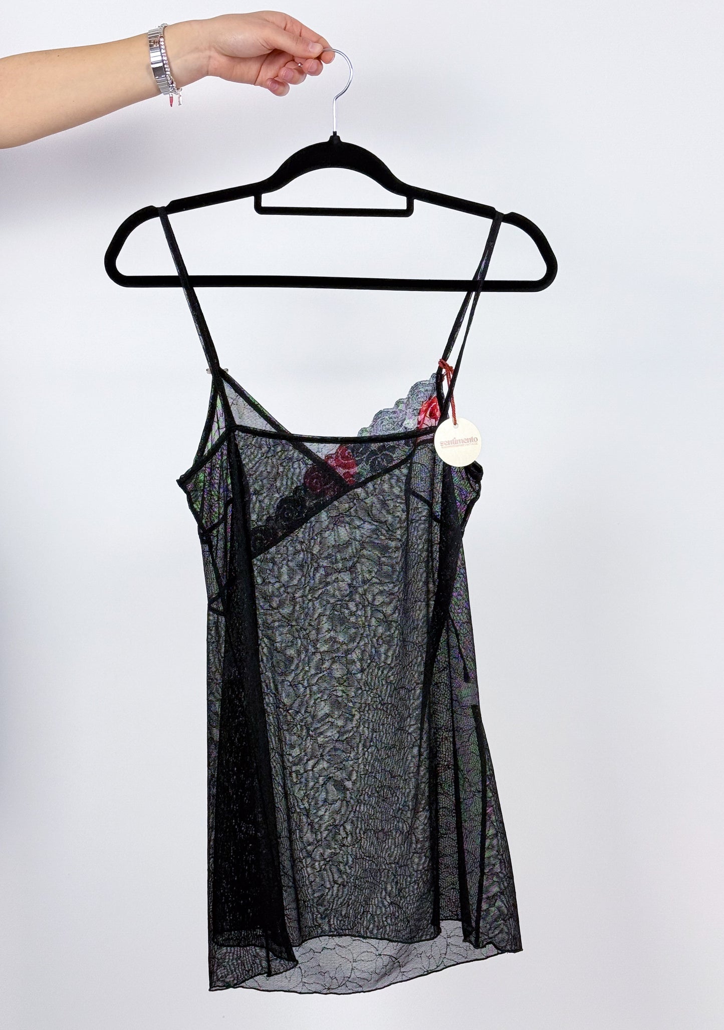 TOP LINGERIE CON ROSE ROSSE